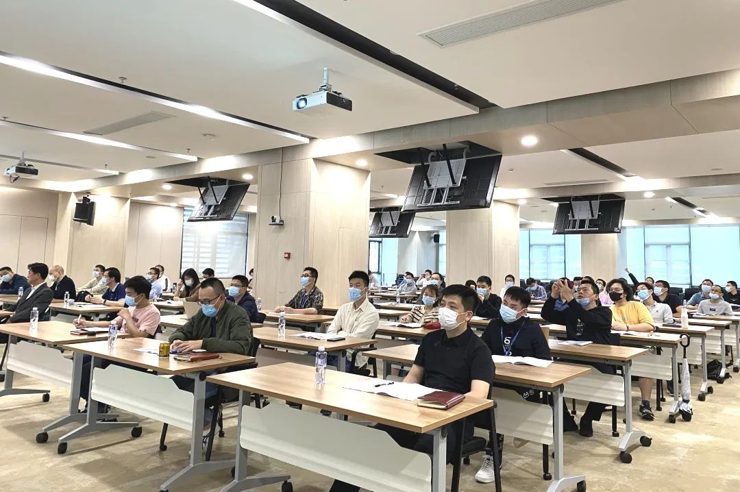 新大(dà)陸組織開(kāi)展“5G驅動力及行業趨勢”研讨會(圖2)